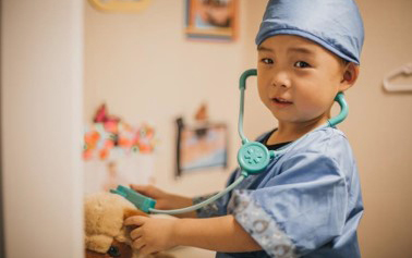 Advocacy as Pediatric Identity: Advancing Community Health and Policy Engagement through the Lens of Children in Immigrant Families